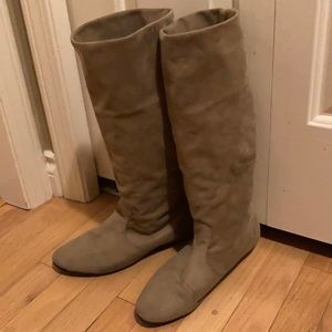 EUC Suede boots 245mm